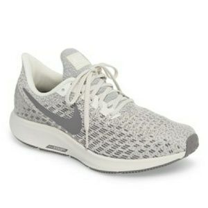 Women's Nike Air Zoom Pegasus 35 Running Shoe